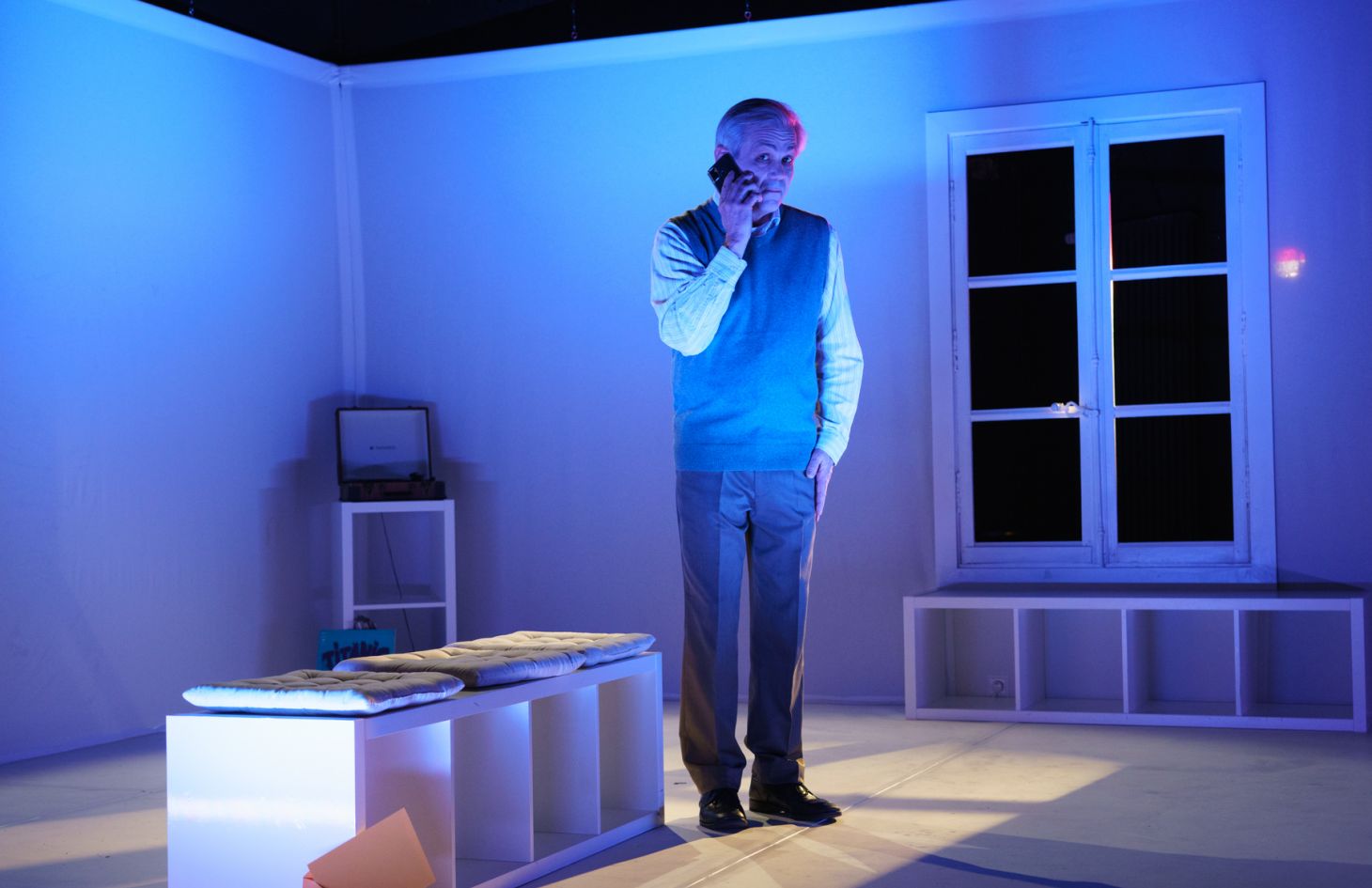 Eine Stunde zweiundzwanzig vor dem Ende Wallgraben Theater Freiburg