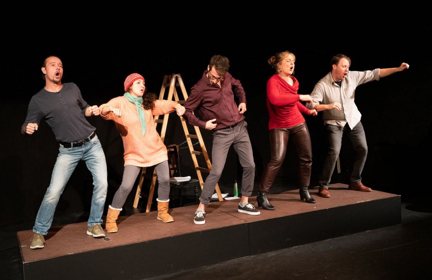 Benefiz - Jeder Rettet Einen Afrikaner von Ingrid Lausund im Wallgraben Theater Freiburg