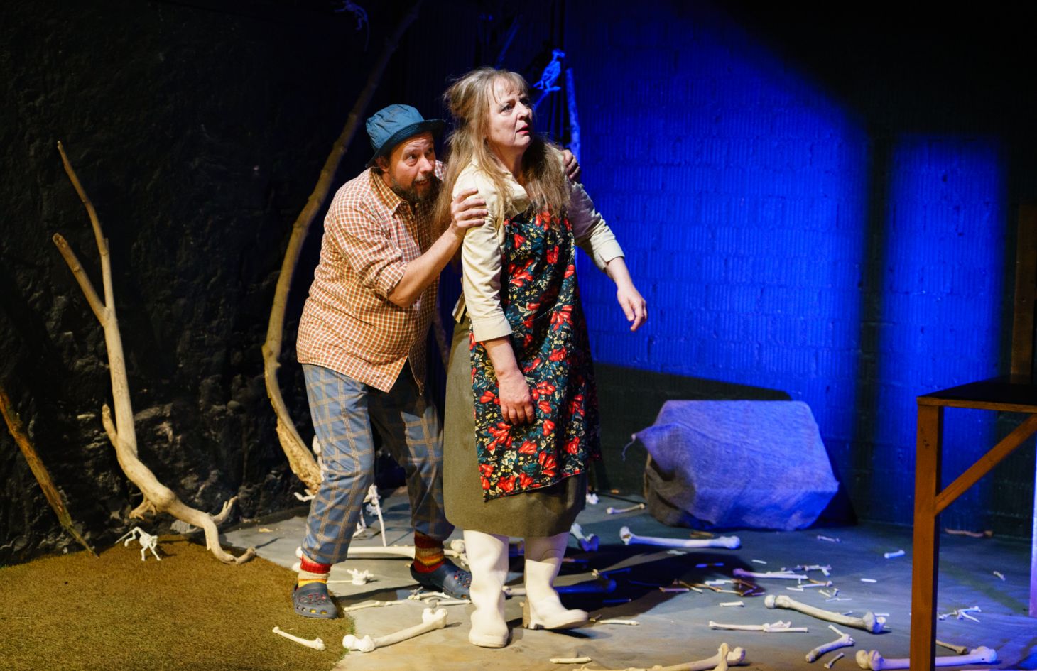 "Etwas Besseres als den Tod finden wir &uuml;berall" von Martin Heckmanns im Wallgraben Theater