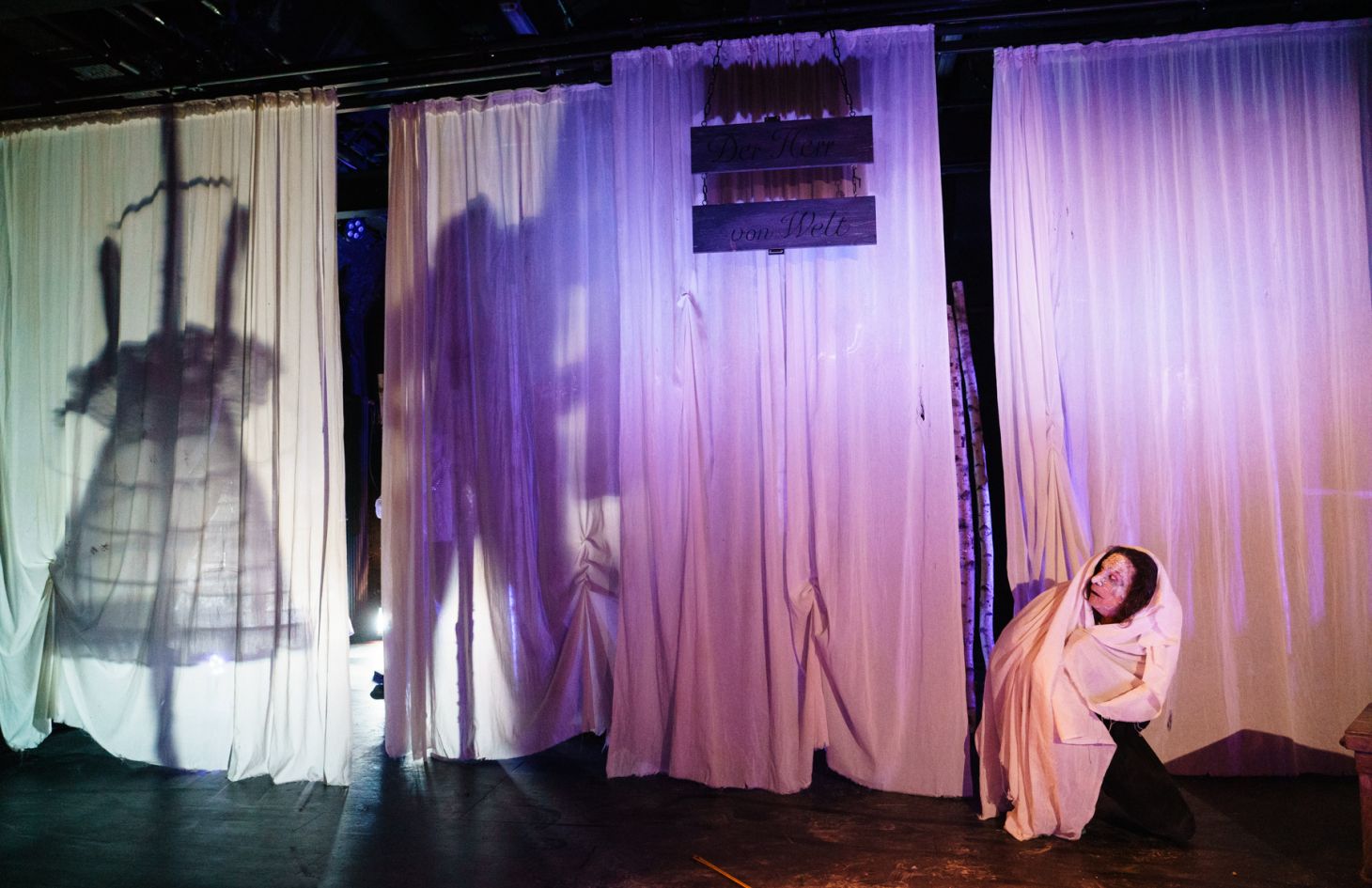 Nazi Friseur Wallgraben Theater Freiburg 2