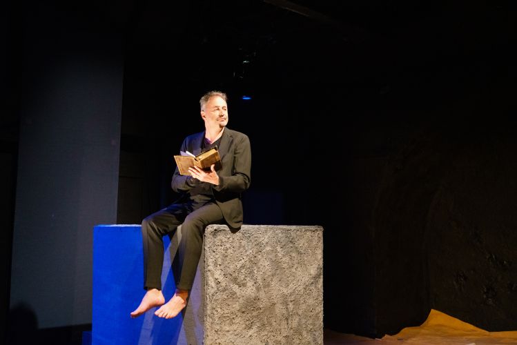 Judas Lot Vekemans Wallgraben Theater 1